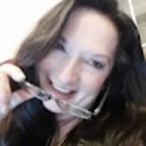 Meet your Posher, Dana